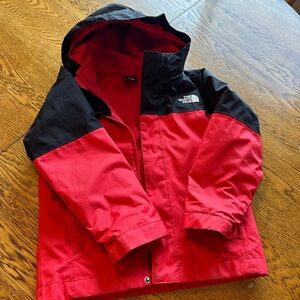 Toddler North Face Dryvent winter jacket. 3 in 1!